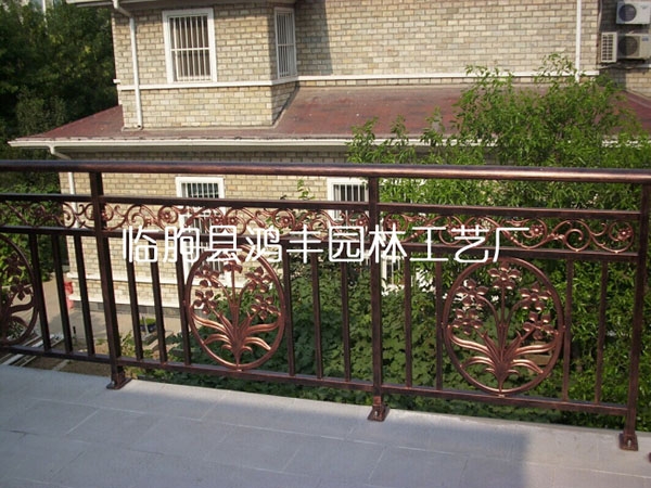鋁藝陽臺護欄
